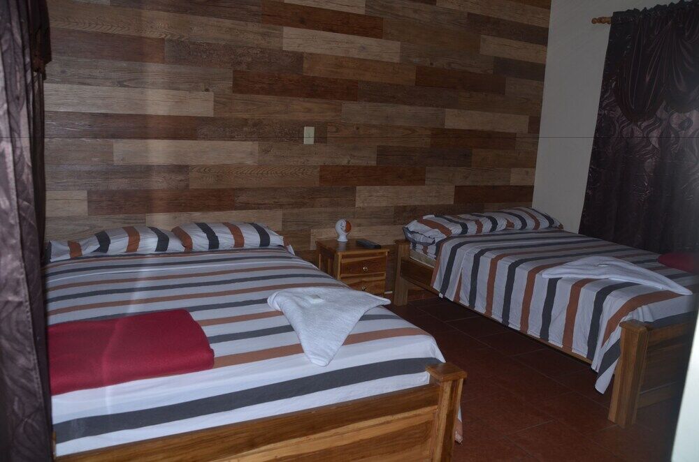 Hostal Doraz Бокете Экстерьер фото